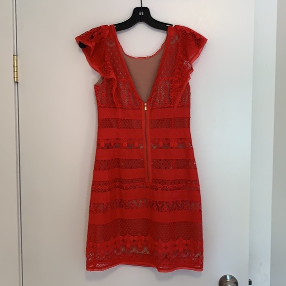 BCBG Maxazria Dress Size 0 - Picture 4 of 4